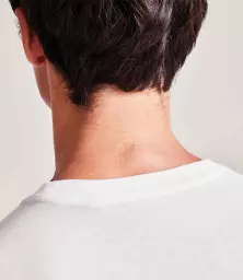 AM10%20WHI%20MODEL%204.jpg?