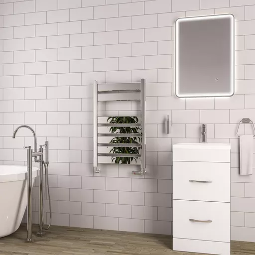 Santero 800 x 500mm Towel Rail Chrome