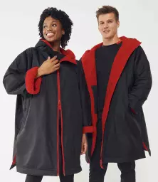 LV690%20BK_RD%20MODEL%201%20HERO.jpg?