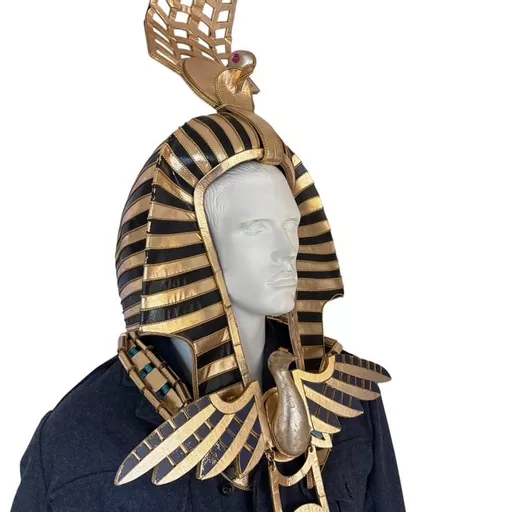 Tutankhamun Headdress and Usekh Collar