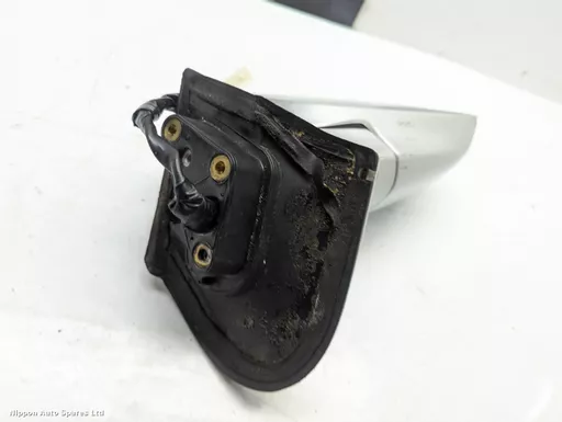 ea088732-f3aa-42b9-a5ef-ce1a60f6ec64.jpeg?