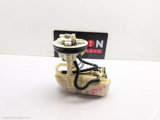 ca04eb68-0fd9-41f3-9e51-e6a33c9552af.jpeg?