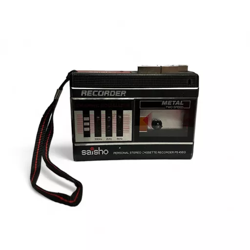 Black portable cassette player 4.jpg