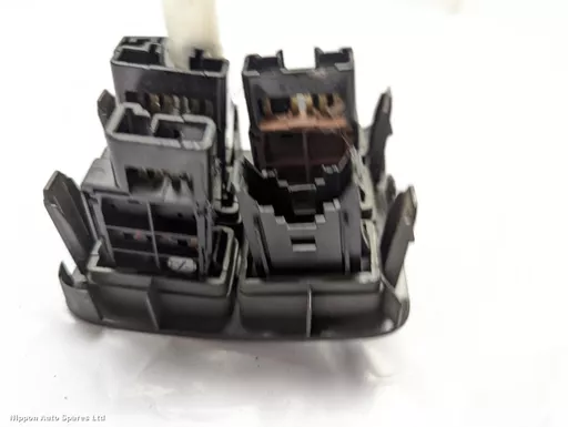 8dd9f4c3-e222-4501-84cf-21435cd3902d.jpeg?