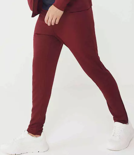 LV881%20BG_BG%20MODEL%203.jpg?