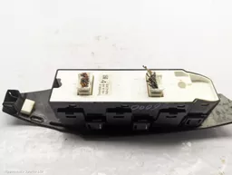 13c5722a-f550-4cf0-952e-8951aa8b949f.jpeg?