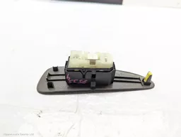 86e2b210-5155-4b5f-a0e3-39d0feaebcaf.jpeg?