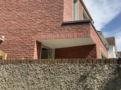 Brick Derwent Red 2