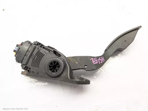 3c34bb1b-5536-437f-aa62-81b7d803ec17.jpeg?