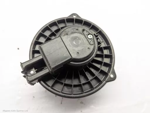 b5e4eb3c-f953-4dd6-9eba-6e33760783b1.jpeg?