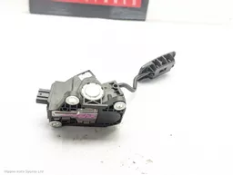 40e5b196-4a1f-4df8-ae84-2b9ffd54266d.jpeg?