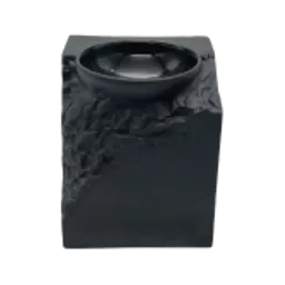 671834B.png?