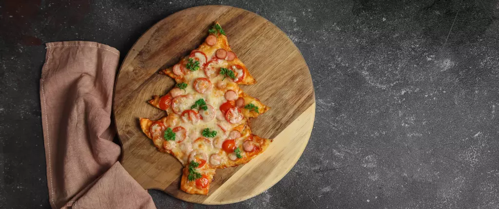 Christmas Tree Pizza