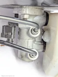 b1fa279c-c5cd-4b36-aa84-af3e45af6868.jpeg?