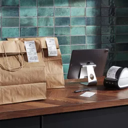 IdVWCKMorESgK1p_A9kMxA.c-r.jpg?