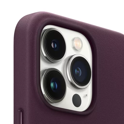 Apple iPhone 13 Pro Max Leather Case with MagSafe - Dark Cherry