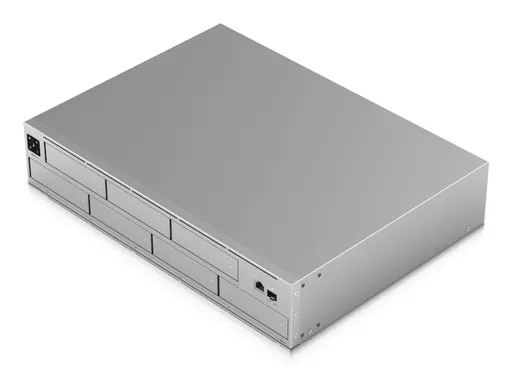 iKJoEDmkREm7CIC-5NB2aQ.c-r.jpg?