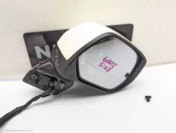c61bd970-2113-49ec-bf86-e3a54e944173.jpeg?