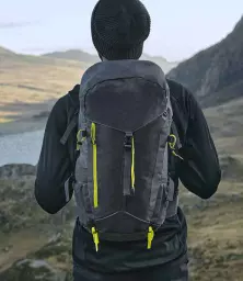 QX335%20GPH%20MODEL%202.jpg?