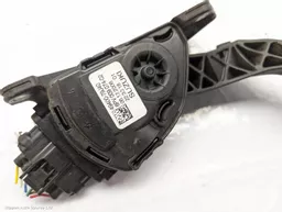 981a8fae-4225-49cc-9957-9ac671c8608c.jpeg?