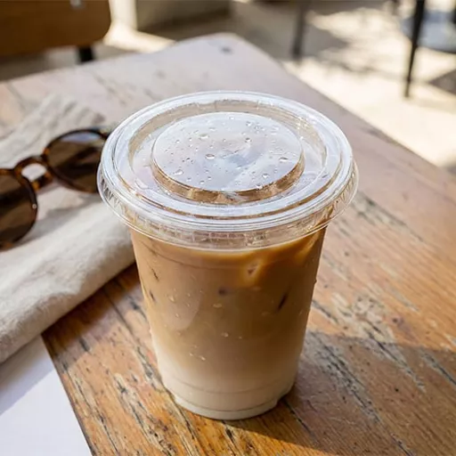 _0000s_0001_9_12_16_20oz RPET Flat Lid No Straw Slot Clear.jpg