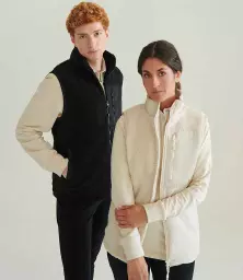 FR855%20NAT%20MODEL%201%20HERO.jpg?