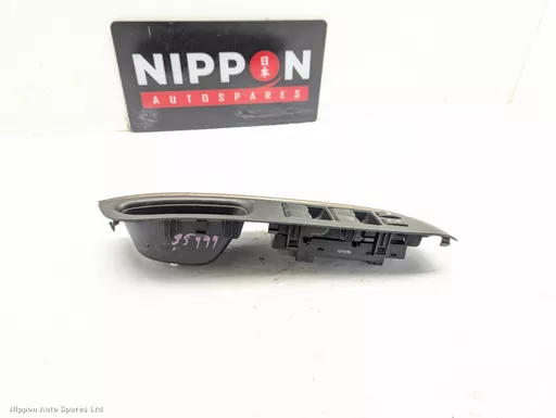 1fee73d6-e3f5-4cfe-9d9a-f6feed039564.jpeg?