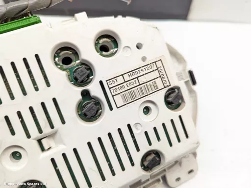 abb65c00-25cb-4f6e-8e31-f82274b3cfae.jpeg?