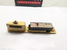 96f3fc8d-3137-49b3-b4fb-1bbf5e59cc49.jpeg?