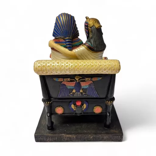 Playing Senet Figurine 5.jpg
