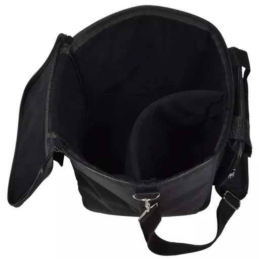 1695653072-63708200.jpg?