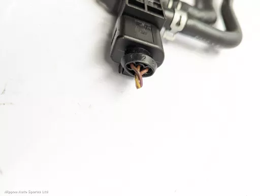 a25b4c4e-5dfb-4620-b79d-a10ede3e7263.jpeg?