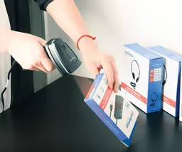 q0yFMees5EGZmxEzd1_A_w.c-r.jpg?