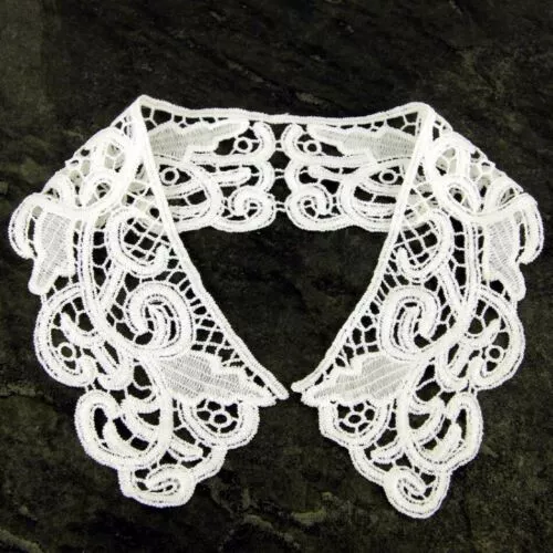 Lace Collar