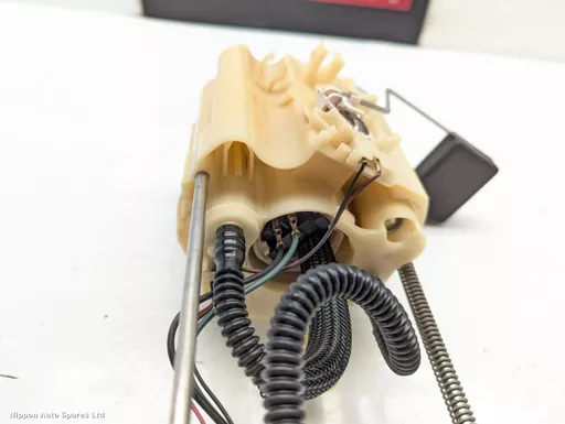 9bd352fe-08c8-4fda-a990-83918f2a36eb.jpeg?