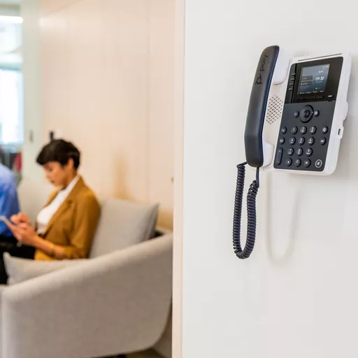 xGRKZ2m-EkGwdVYX3CpHng.c-r.jpg?