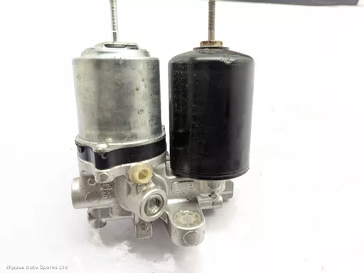 c6728460-5748-4a47-bd7a-7fbfd3fe15a8.jpeg?