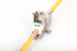 7VcglwWC-EO4_5LE-5M5Jw.c-r.jpg?