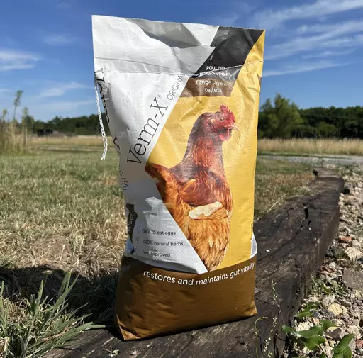 Layers Pellets with VERM-X 5kg bag in the sun