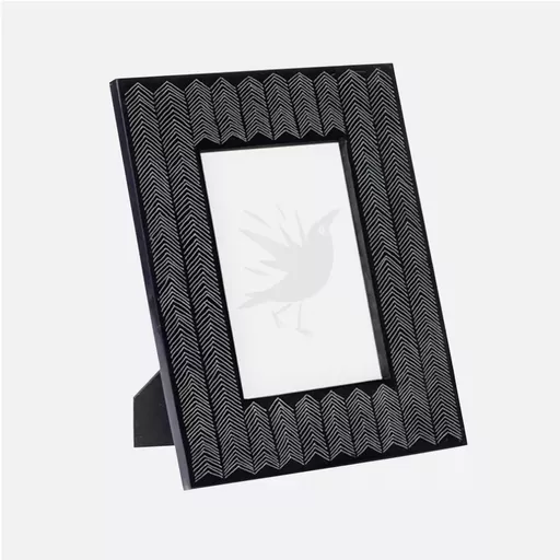 -Black & White Photo Frame, Kalila, 5x7