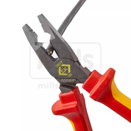 RedLine VDE Electricians Plier 180mm