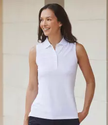 H477%20WHI%20MODEL%201.jpg?