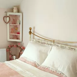 piglet bedroom.webp