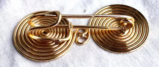 bh_392_brooch_750b.jpg