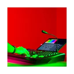 1759860047-98533000.jpg?