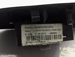 8a95cc2f-1468-45c3-a86c-b7b34c7eeb39.jpeg?