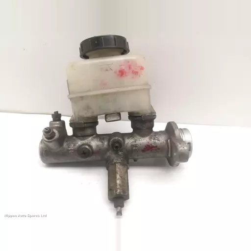 Nissan Silvia Master Cylinder 1996 S14 Jdm : 61231