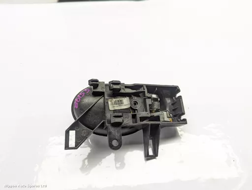 fe8cbdf1-4e4f-4129-8909-803303457188.jpeg?