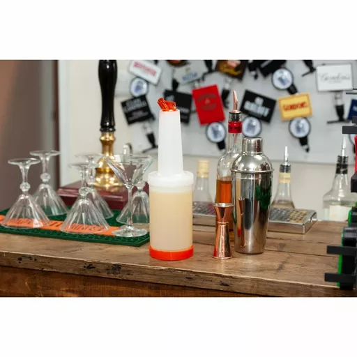 JUICE POURERS