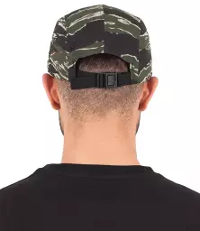 F7005%20CMF%20MODEL%202.jpg?